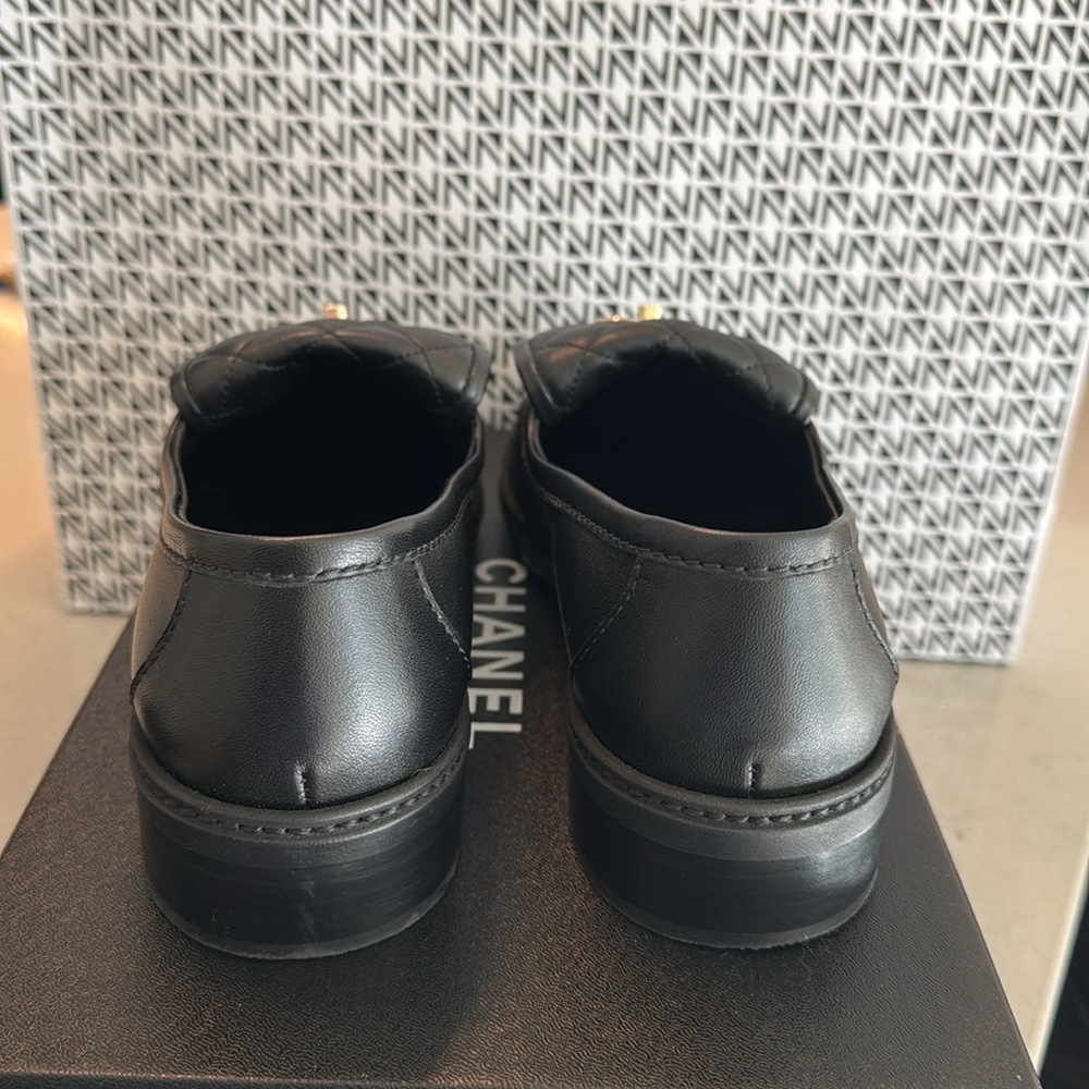 Chanel Turnlock Loafers - Picture 5 of 12